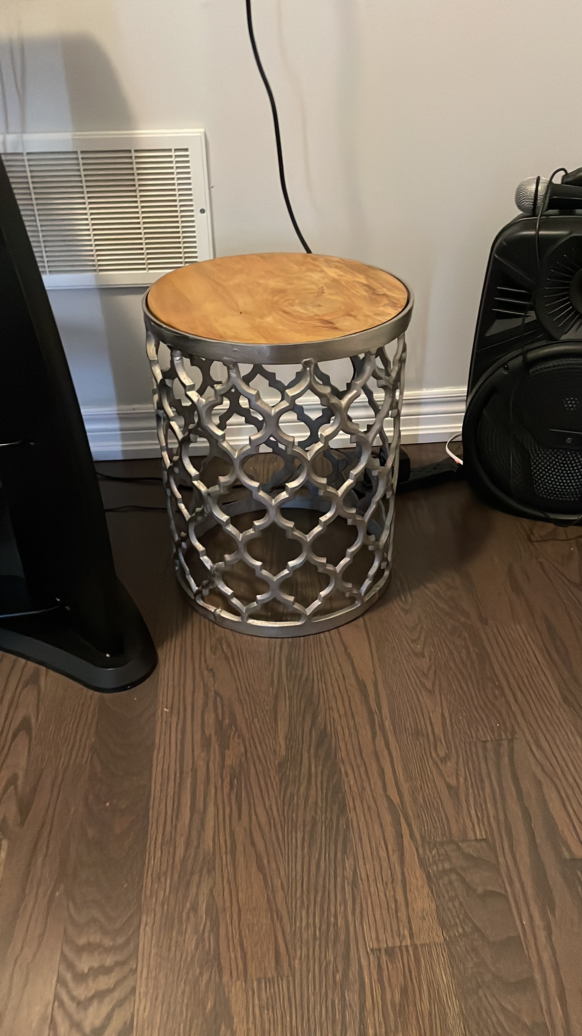 Set of 3 silver end tables thumbnail