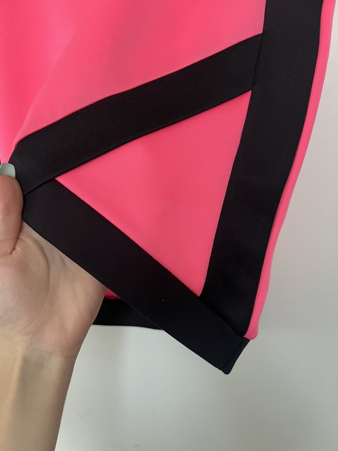 Pink and Black Retro Mini Skirt - photo 2
