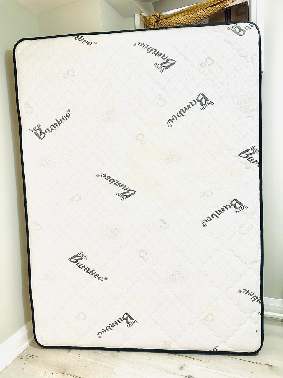 Backbone support queen Mattress