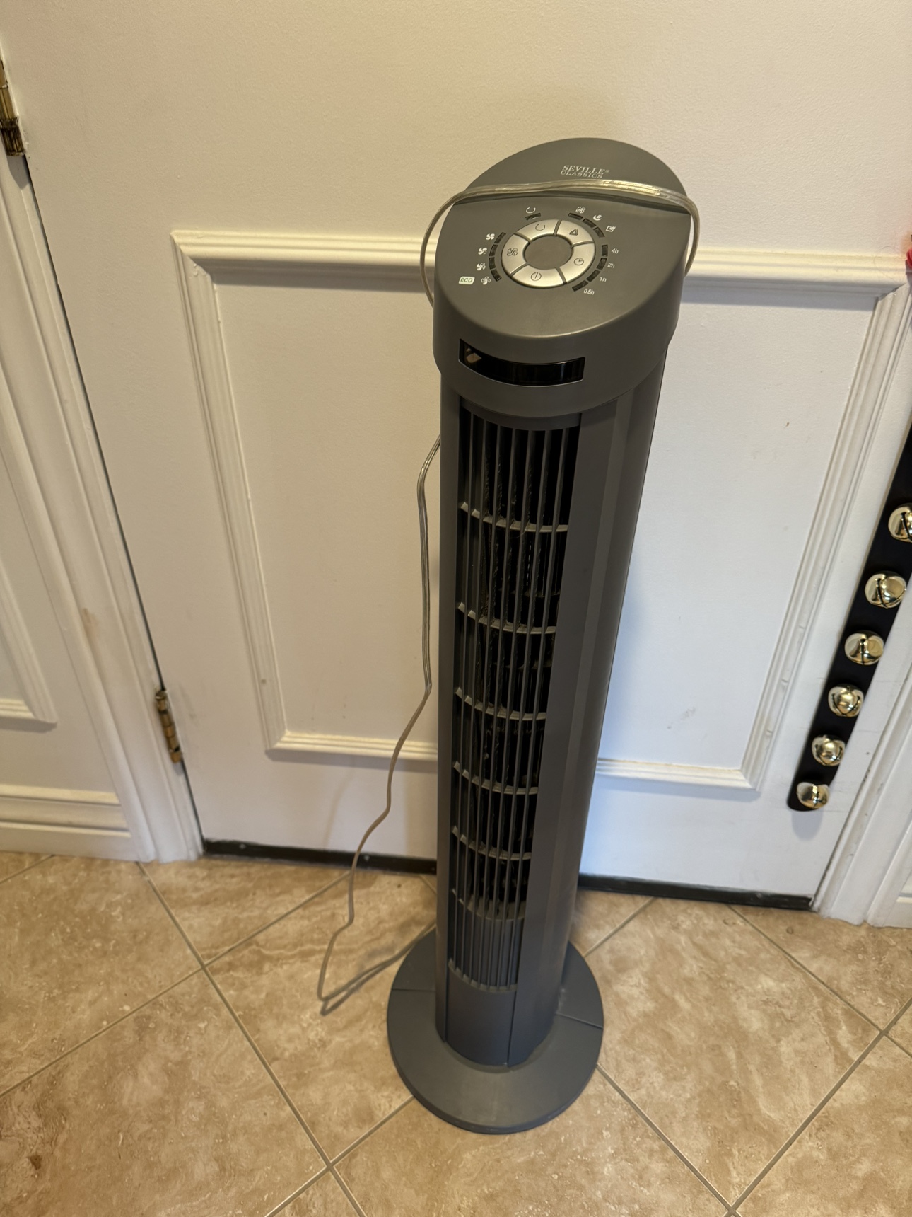 Oscillating Tower Fan - photo 2