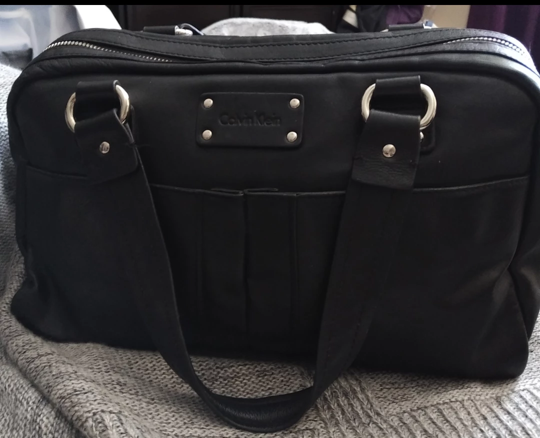 Calvin Klein Black Leather Handbag thumbnail
