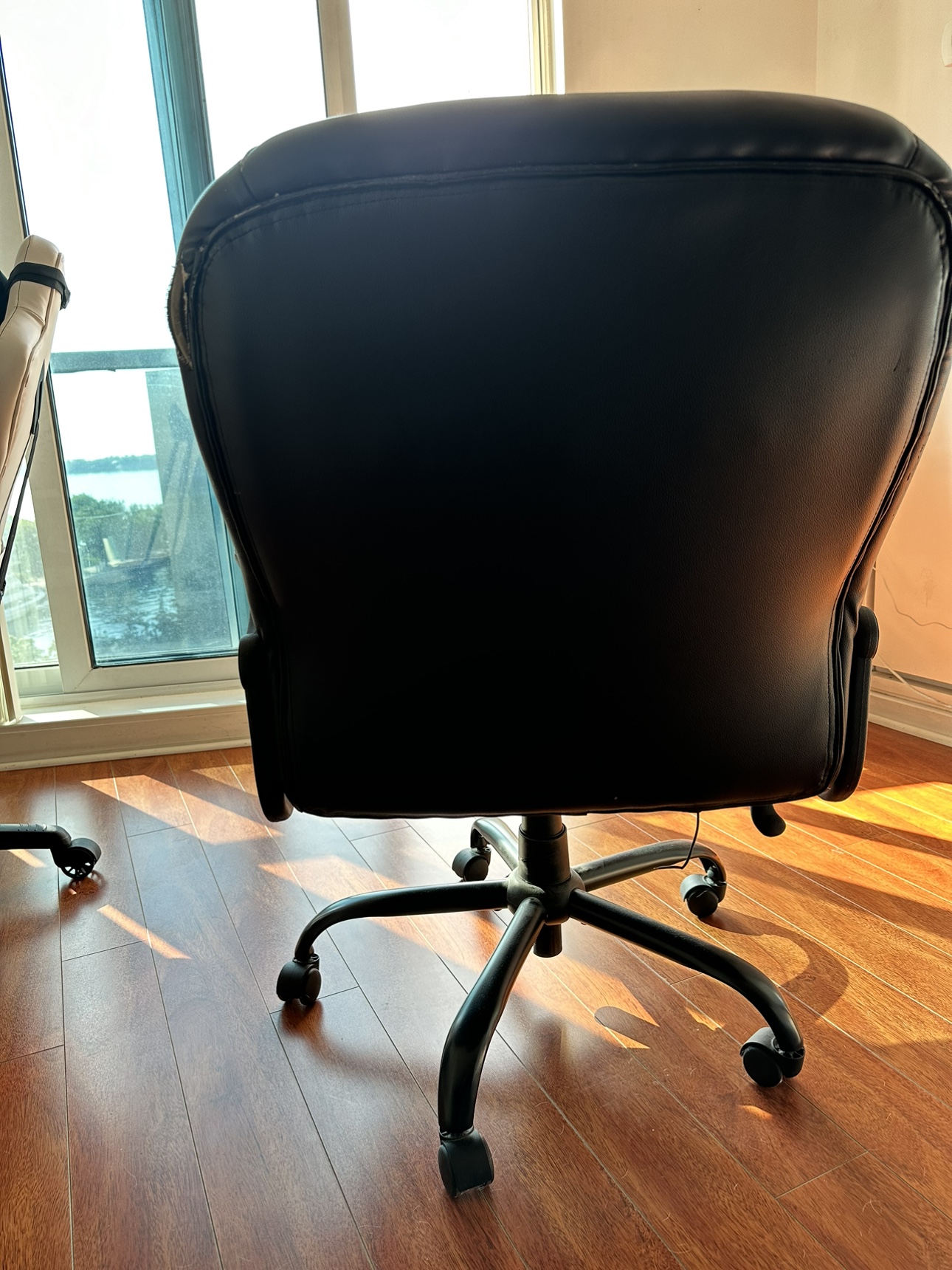 Office chair (big & tall) - photo 3