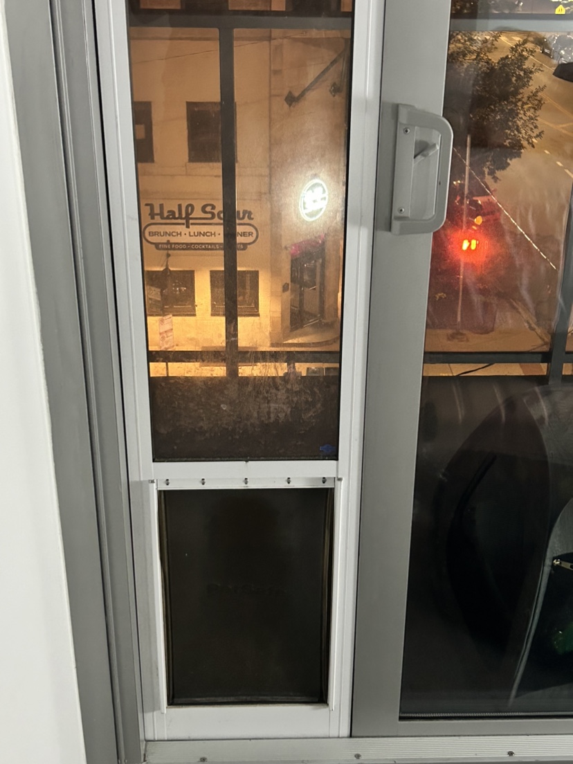 Pet Door for Sliding Glass Door image indicator(3)