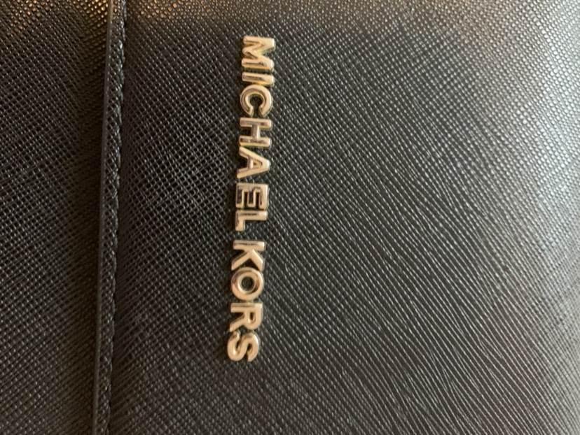 Michael Kors Black Crossbody Bag image indicator(2)