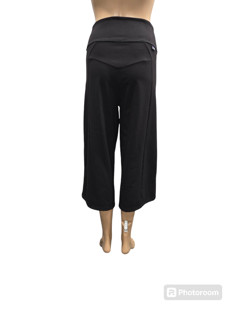 Patagonia Wide Leg Cropped Capri/Yoga  Pants Size S/M - photo 5