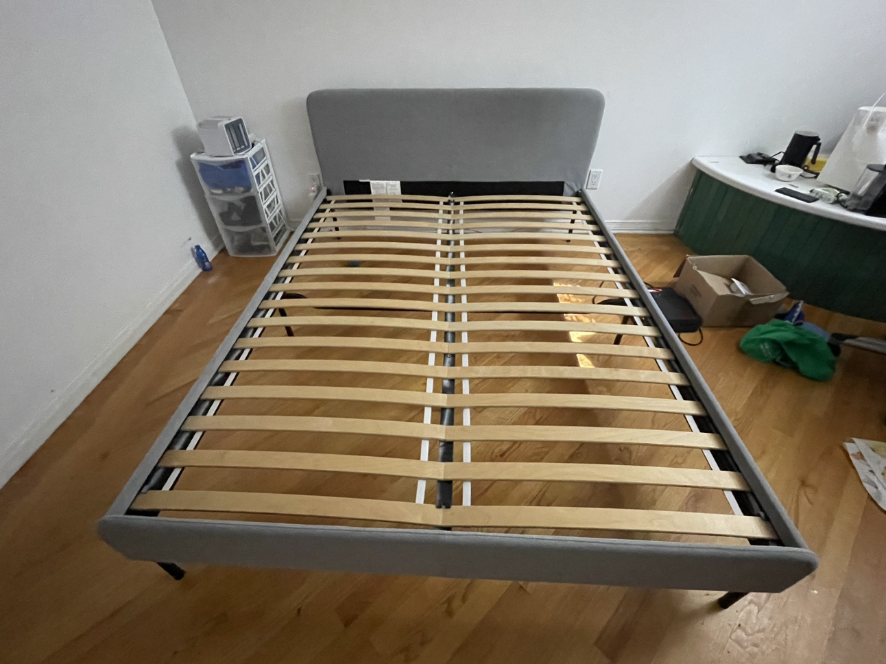 Ikea Queen Size Bed Frame - photo 3