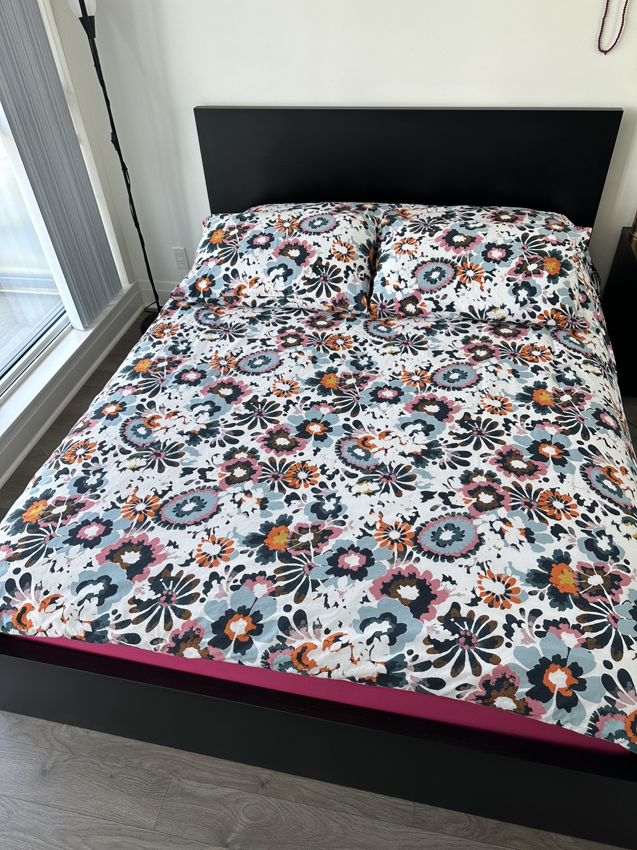 IKEA Queen Size Bed Frame Malm - photo 5