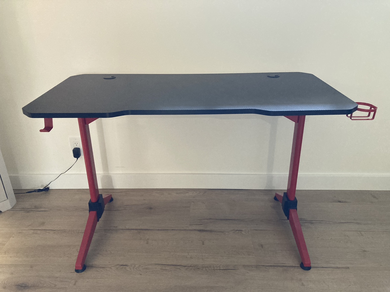 Red Gaming Desk - photo 2