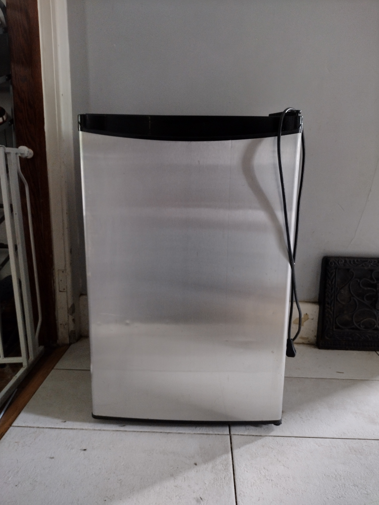 Mini fridge - perfect for student room