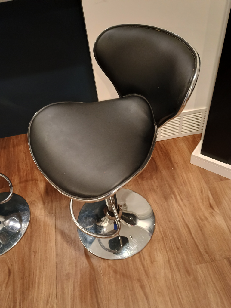 High stool chair tall black image indicator(2)