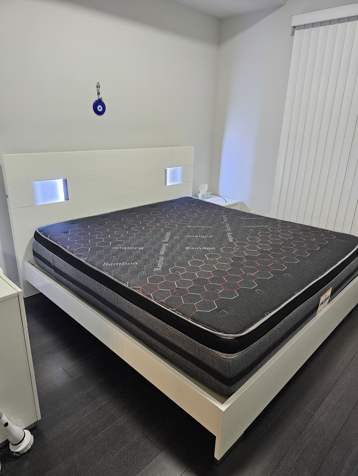 King Sized Bed Frame With Mattress and dresser - photo 2