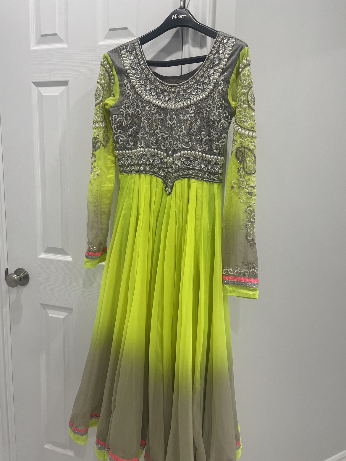 Lime Green and Grey Embroidered Dress - photo 2