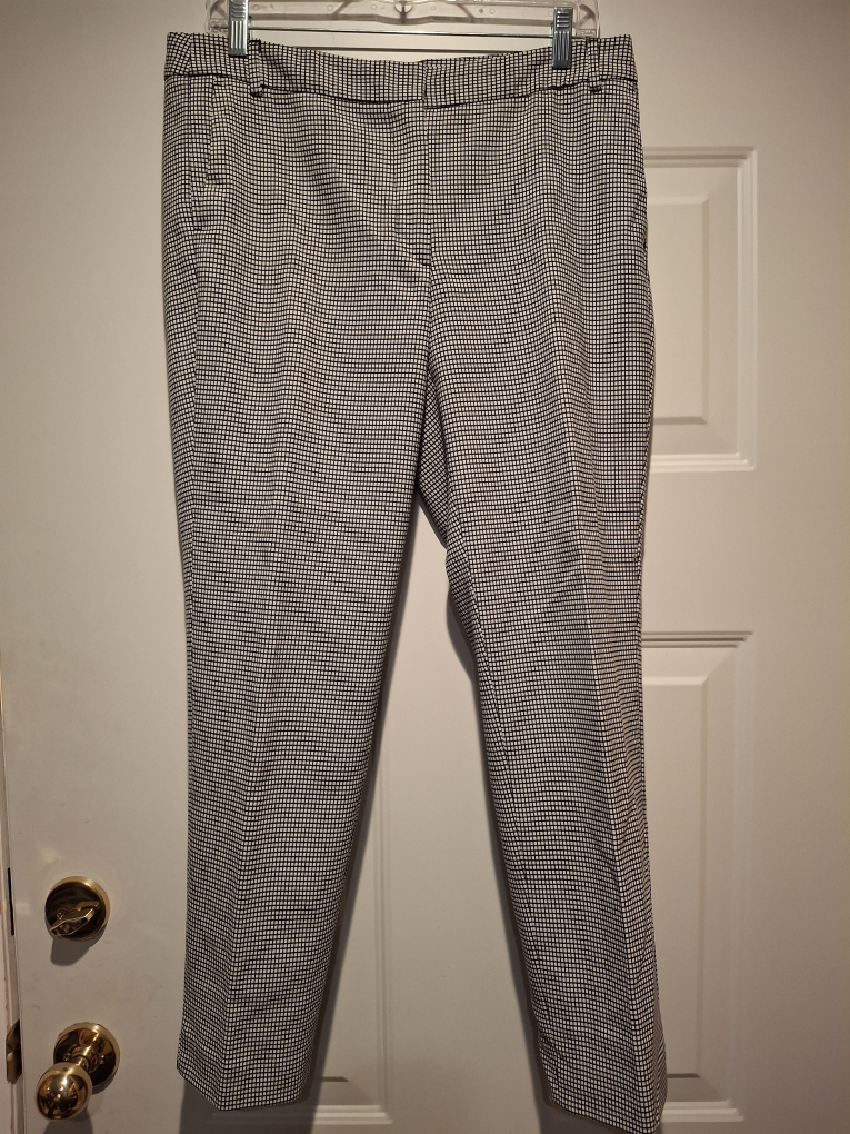 #freecycle Women Size 10 Zara Black and White Gingham Trousers thumbnail
