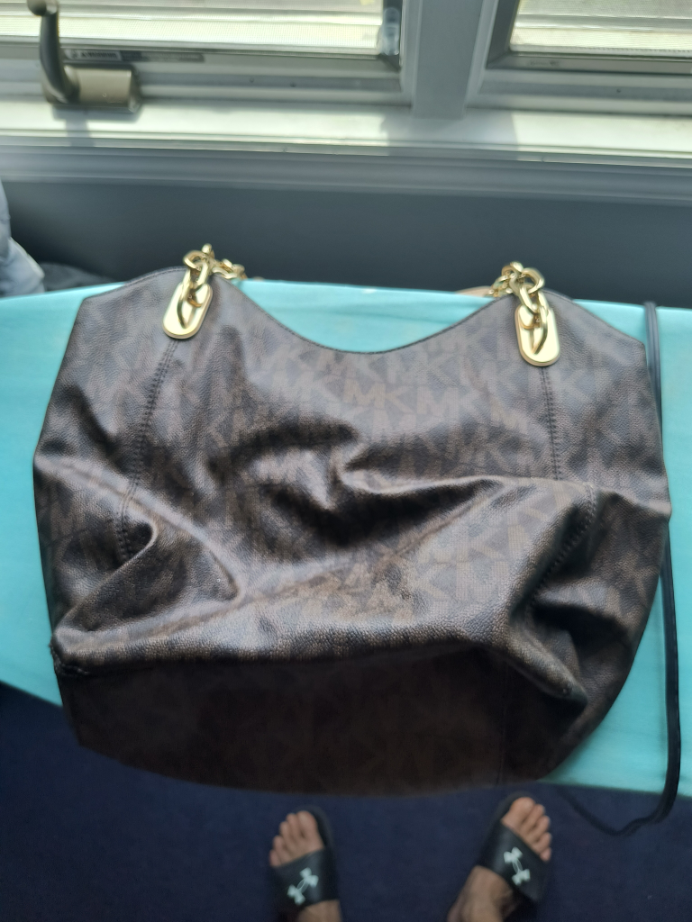 purse - photo 2