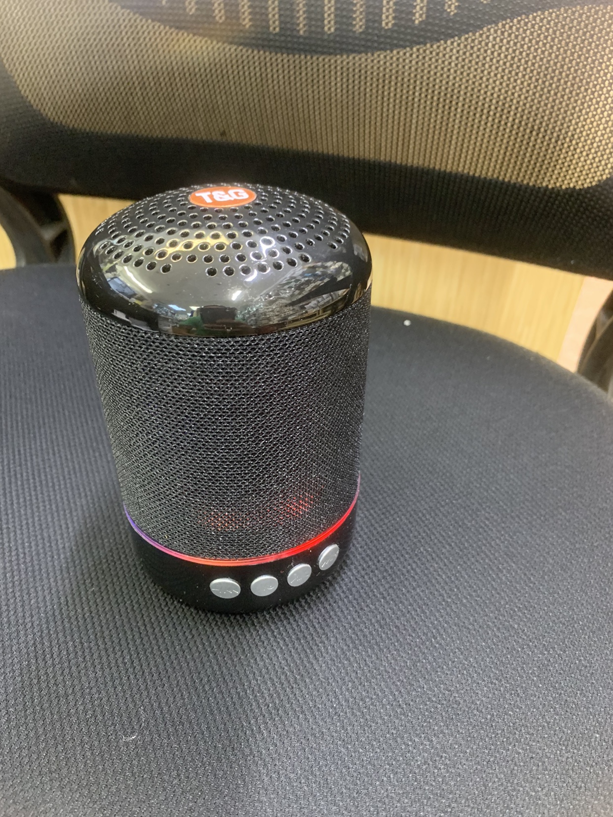 Freecycle  Black Bluetooth Speaker