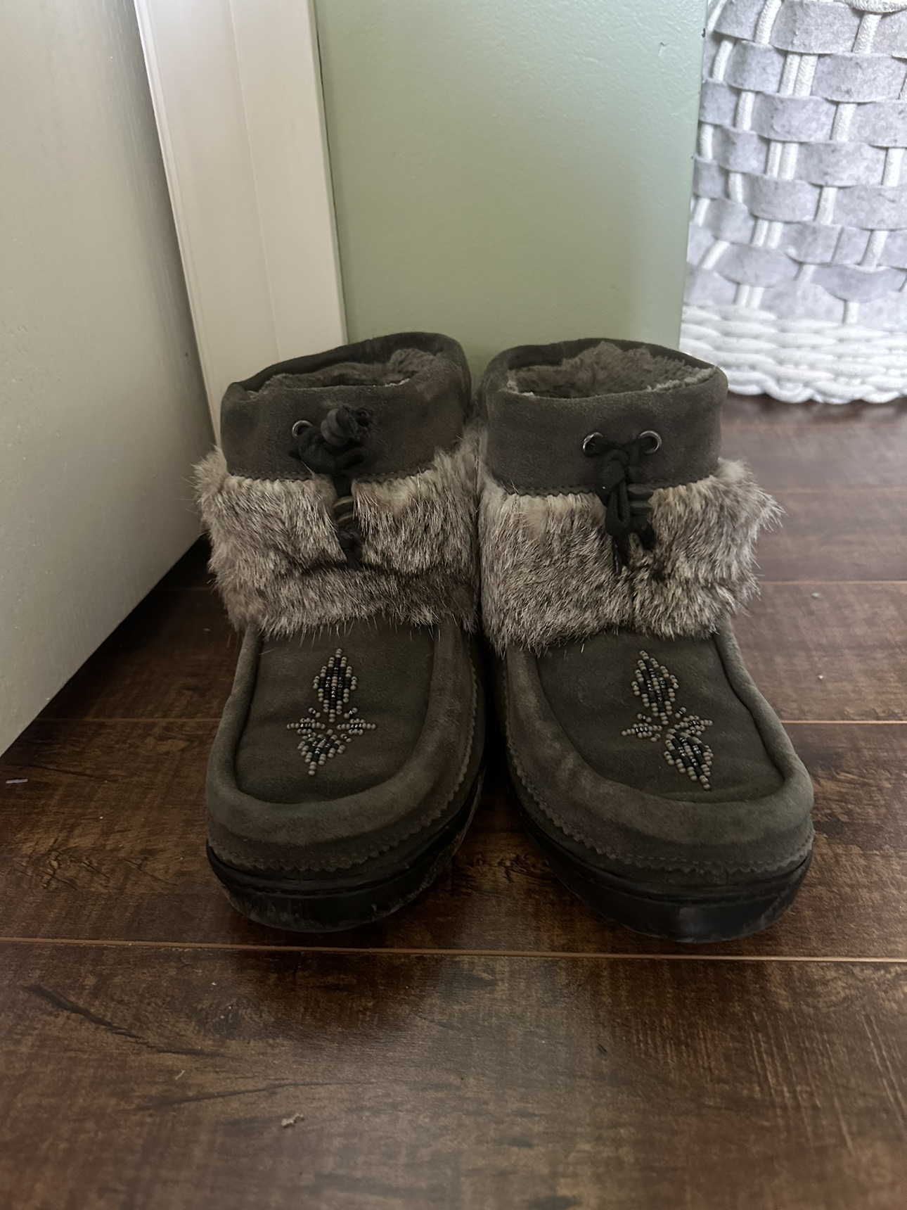 Manitobah Keewatin suede mukluks - photo 2
