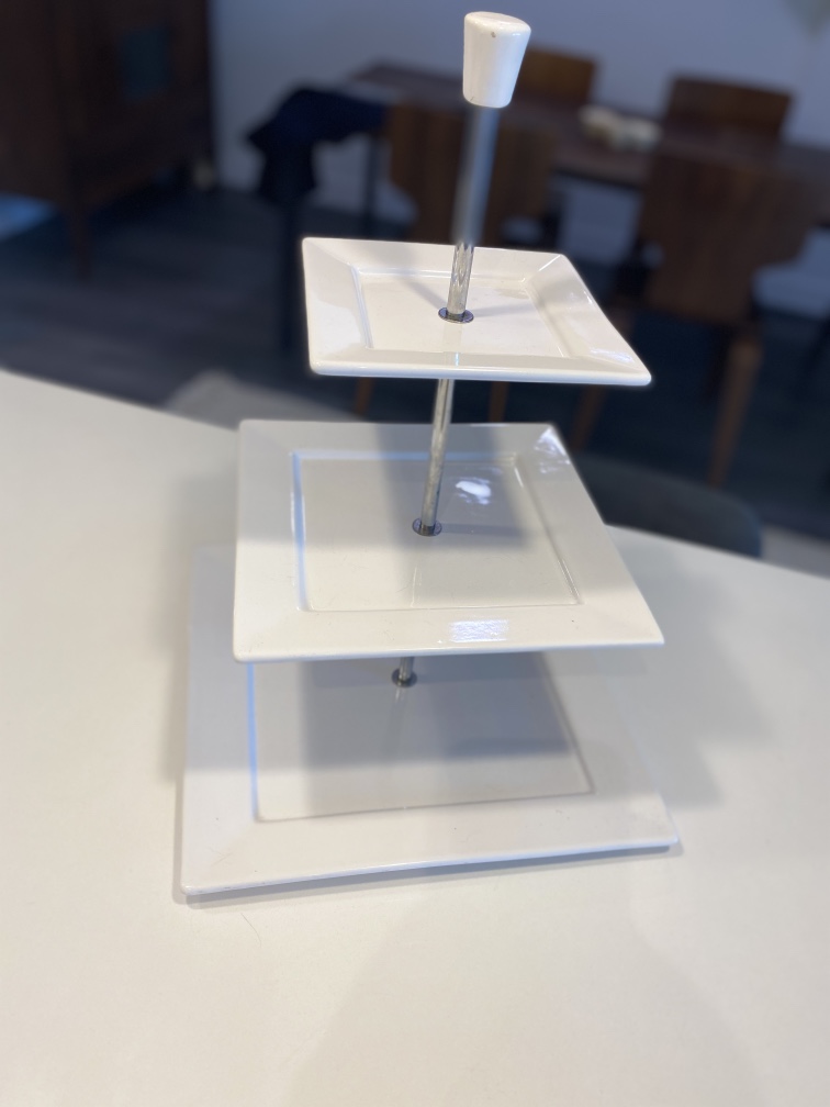 Modern tiered serving tray