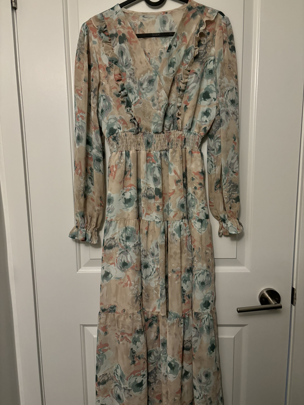 Floral Dress image indicator(2)