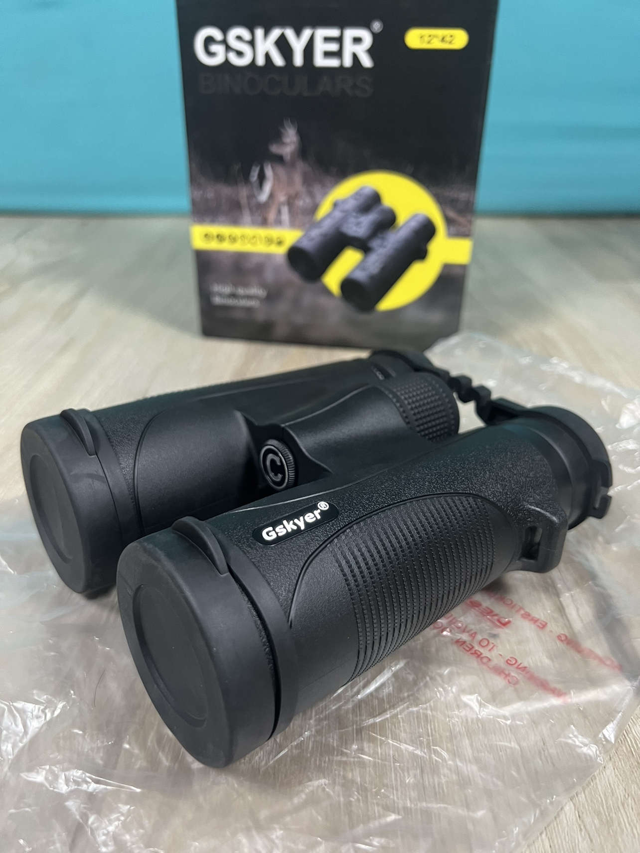 GSKYER Binoculars