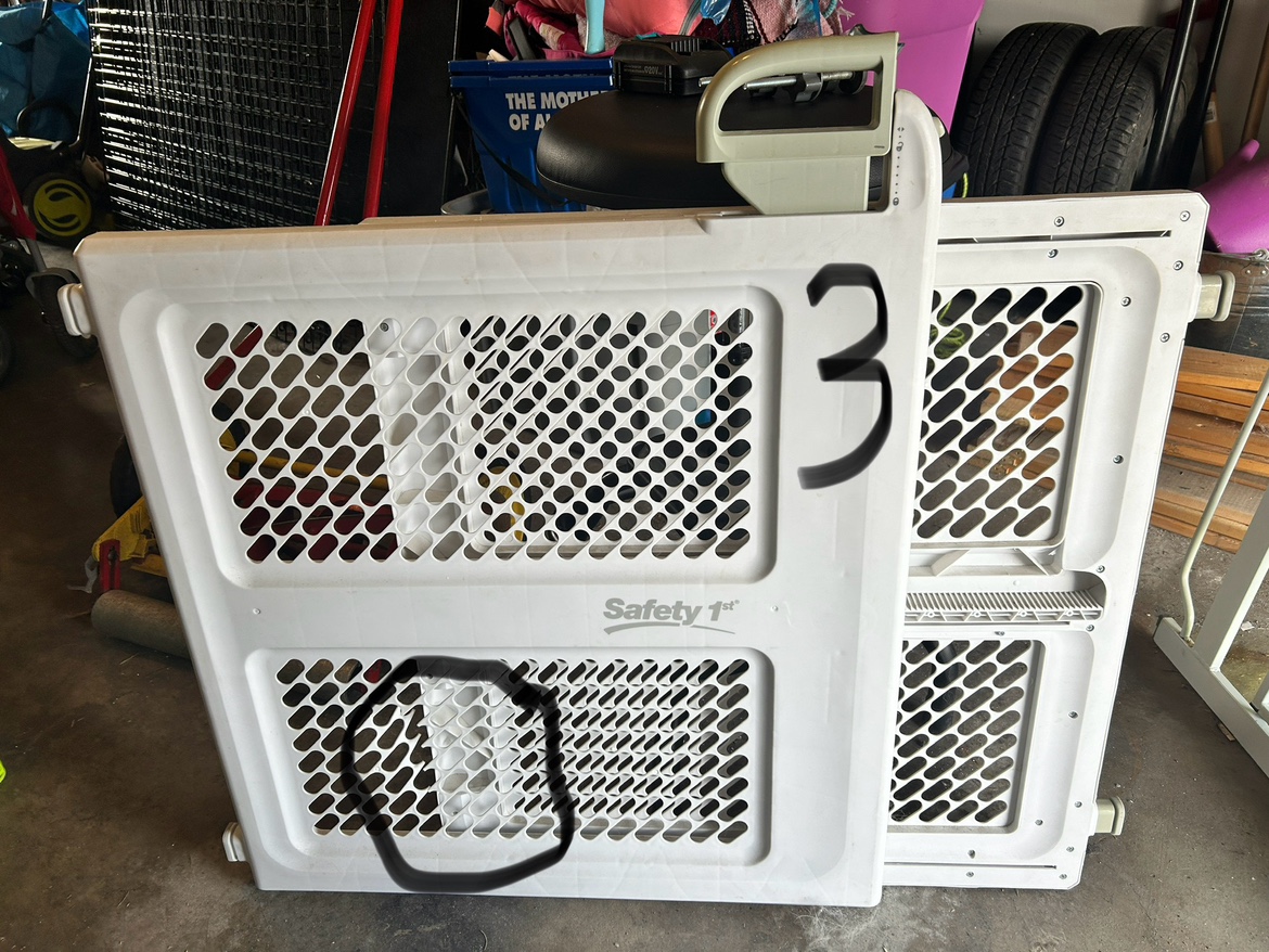 Baby gate