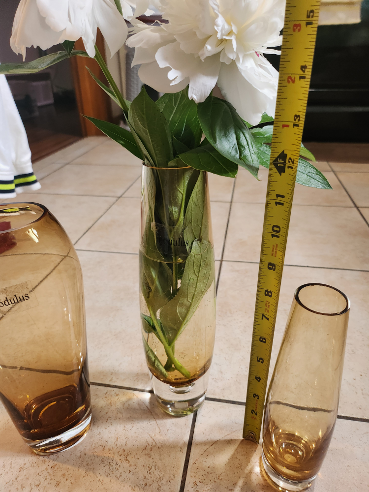 Set of 3 Modulus Vases image indicator(4)