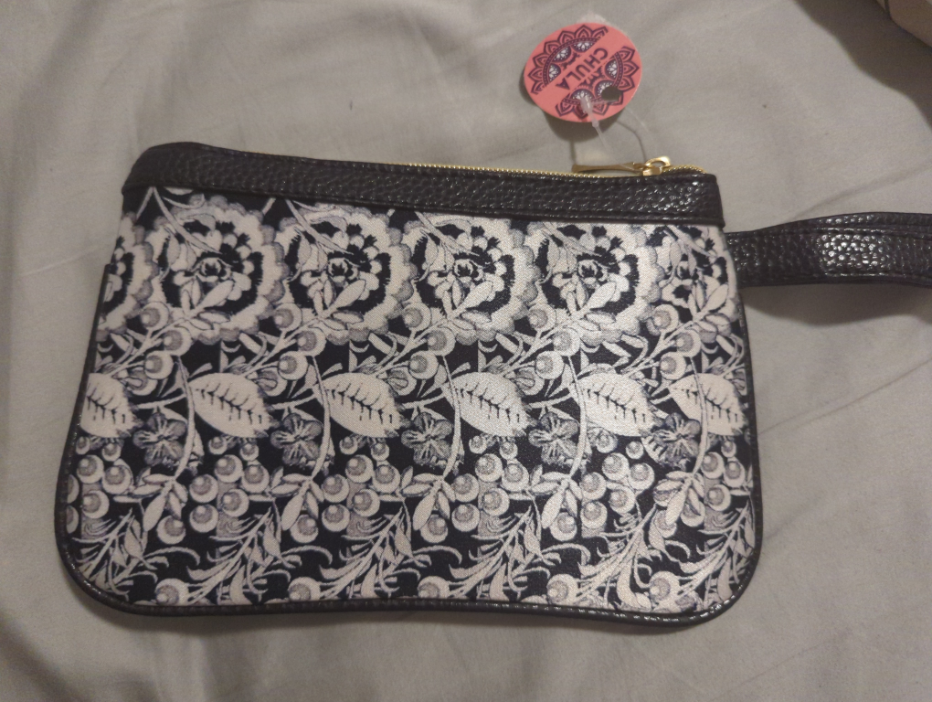 Chula Skull Clutch BNWT - photo 2