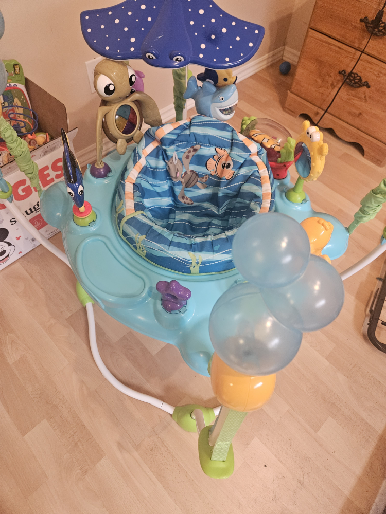Disney Finding Nemo Jumperoo - photo 2
