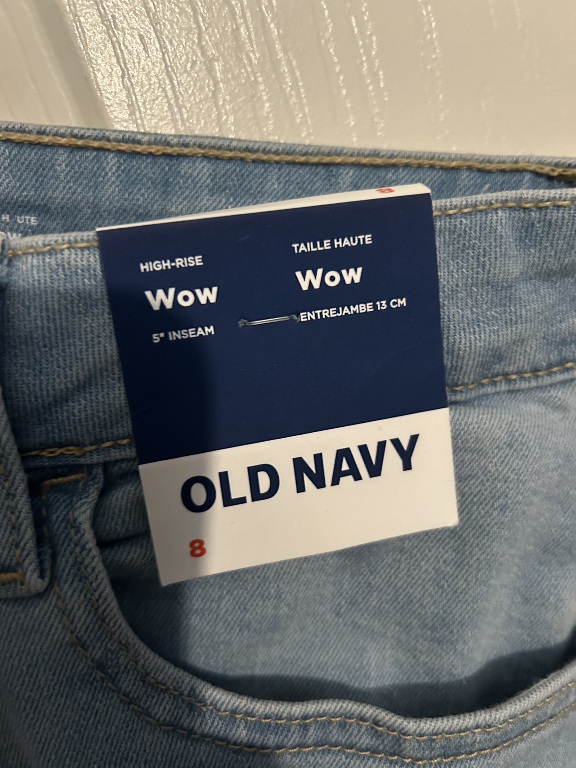 Old navy high rise jean shorts size 8 image indicator(2)