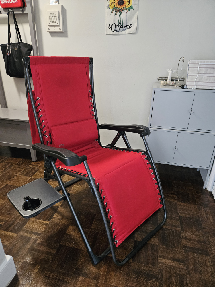 Zero Gravity Chair with Sunroof &table - photo 2