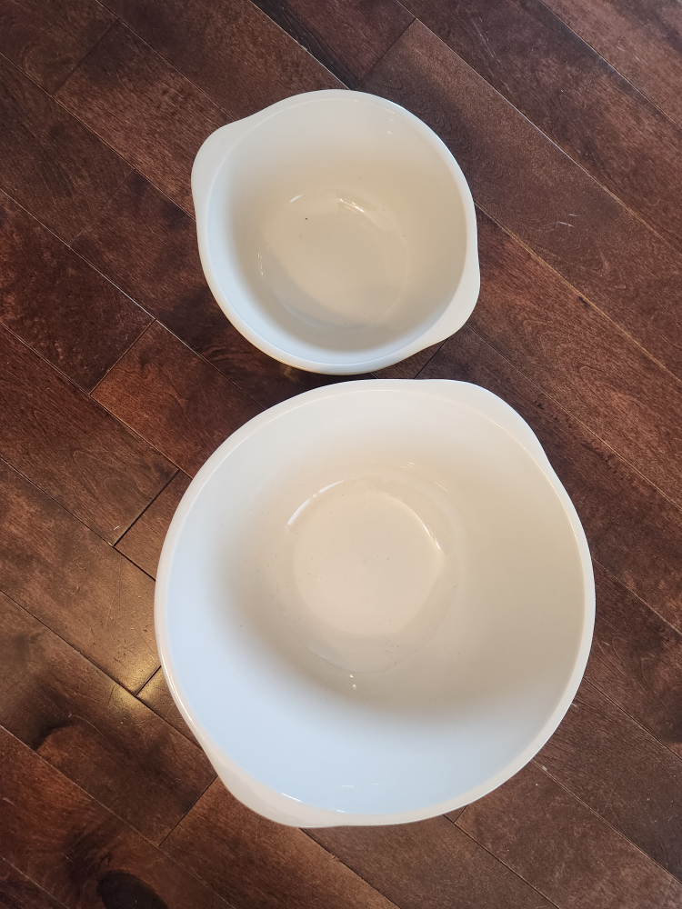 Two Mixing Bowls - photo 2