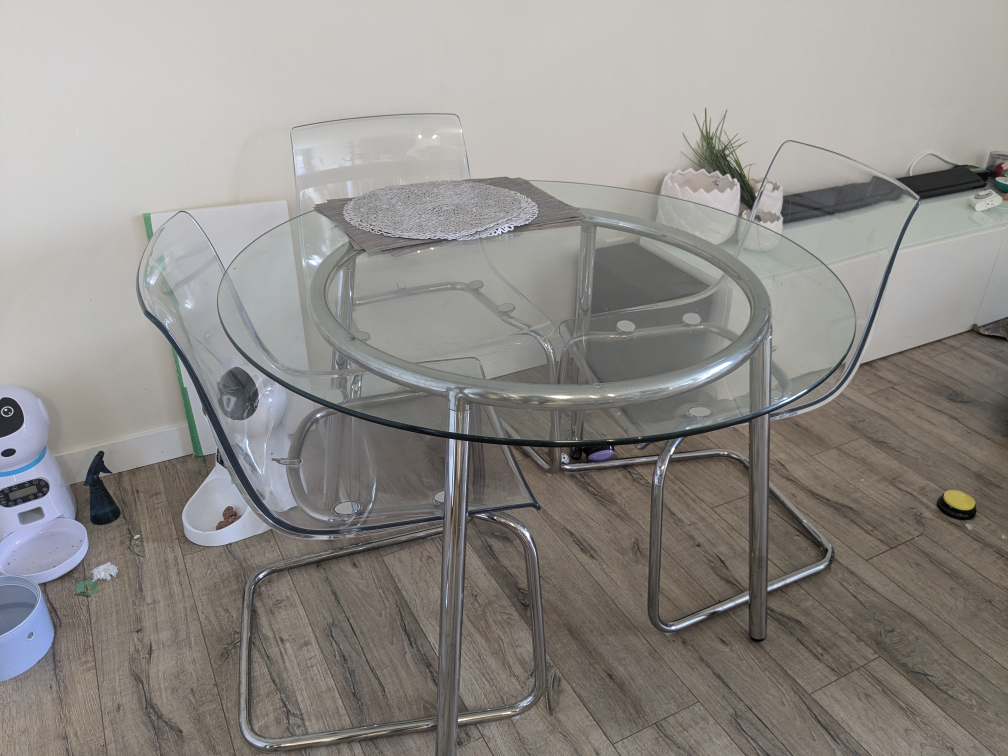dining table
