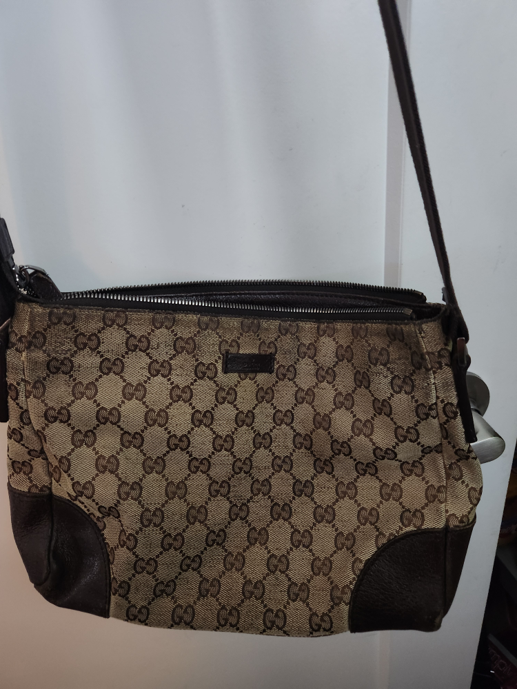 Gucci GG Canvas Shoulder Bag - photo 2