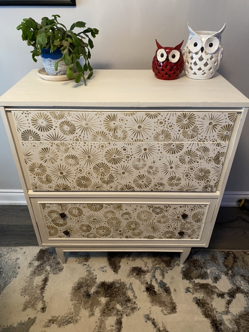 Raw silk painted 4Drawer Dresser with Gold Stencil - photo 3