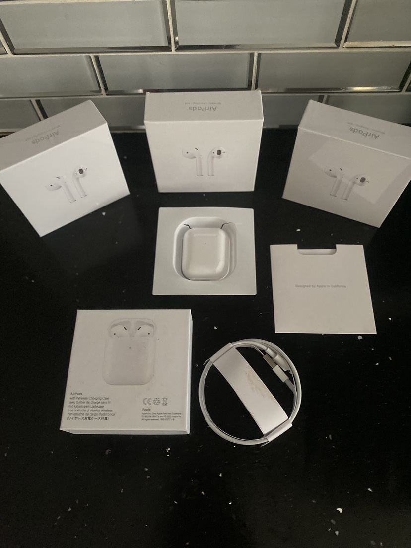 New Genuine Apple AirPods 2nd