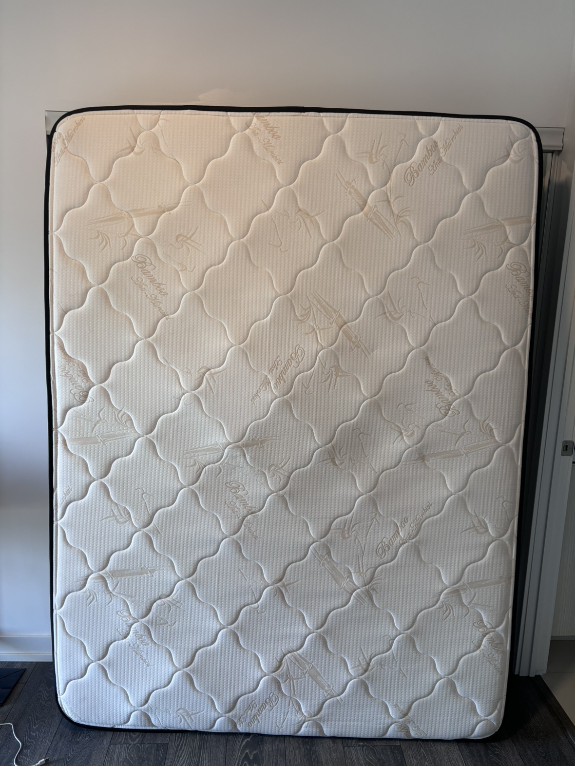 QUEEN MATTRESS - photo 2