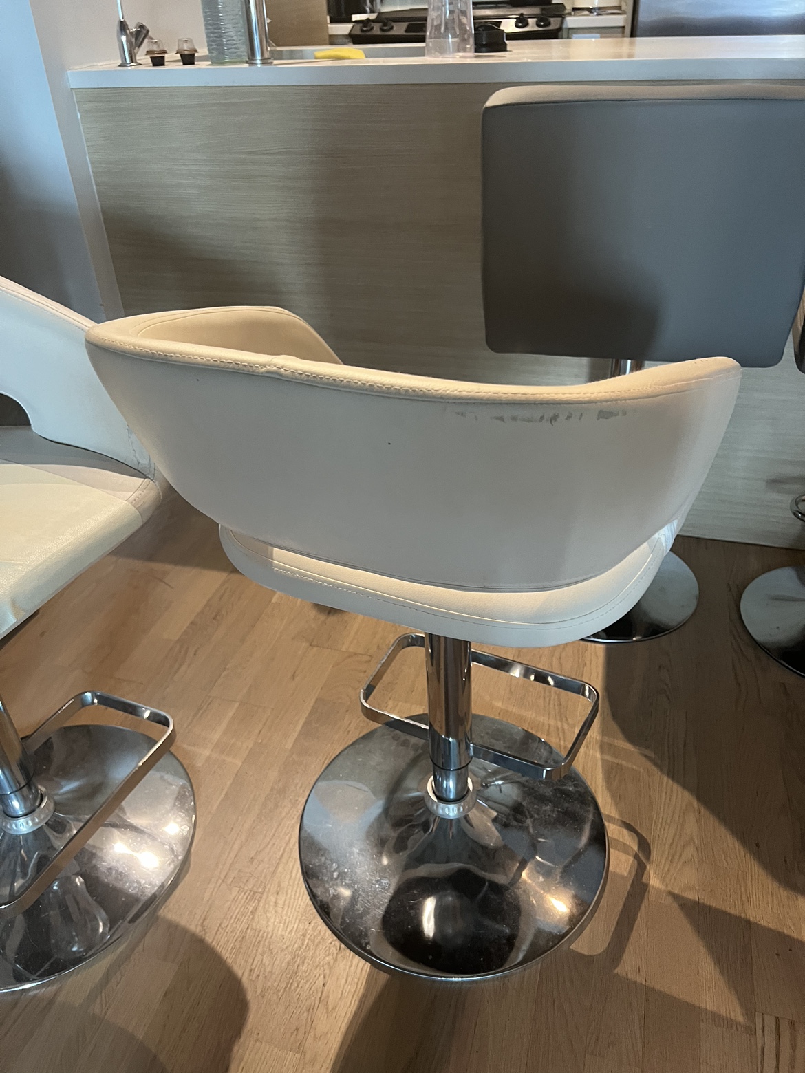 Used Bar stools (x2) - photo 4