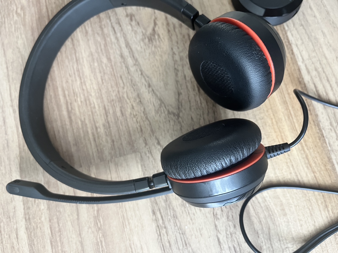 Jabra Evolve professional wired headset thumbnail