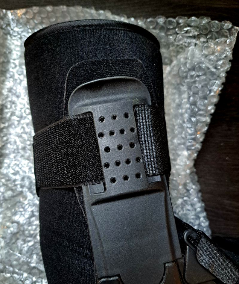 Aircast  Fracture Air Boot Size Medium image indicator(3)