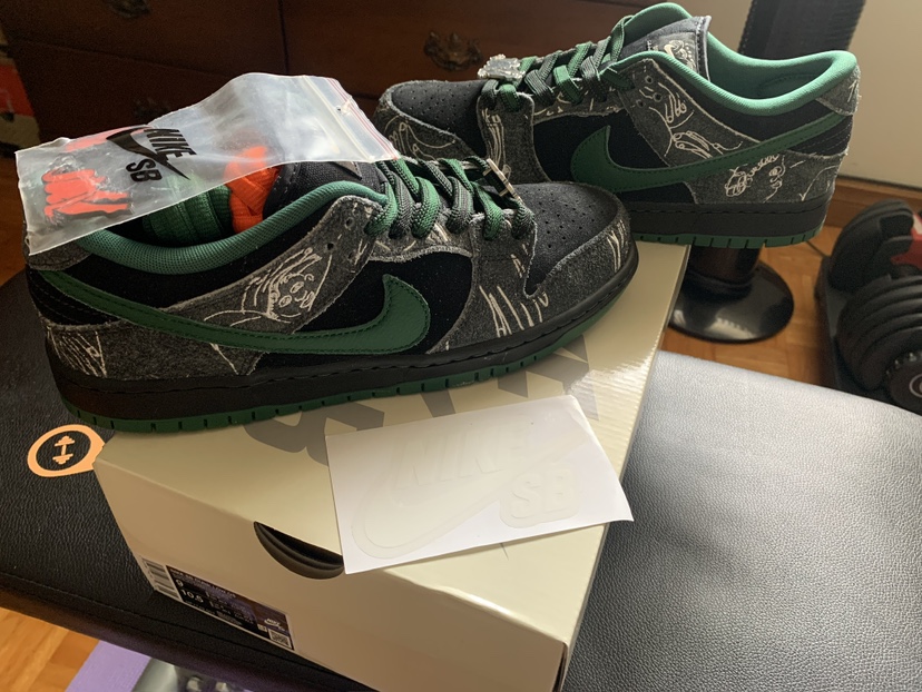 Nike SB Dunk Low There Skateboard