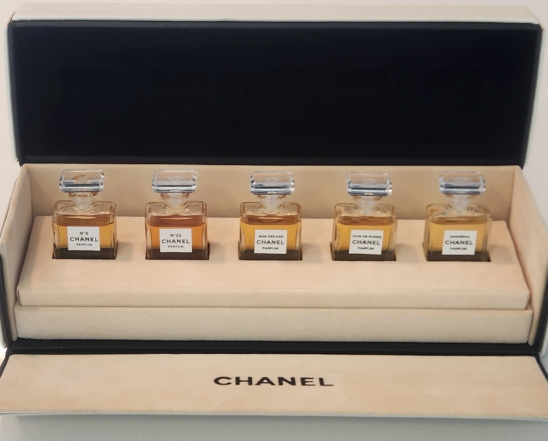 Chanel Five Legendary Mini Fragrance of the 20's Collection thumbnail