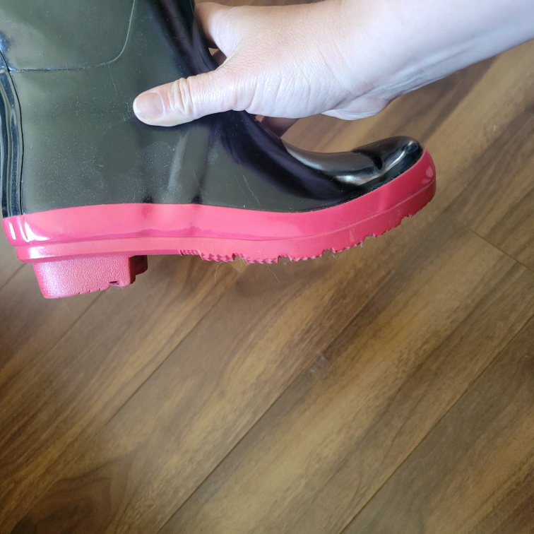 Hunter Women's Black and pink Rain Boots - photo 2