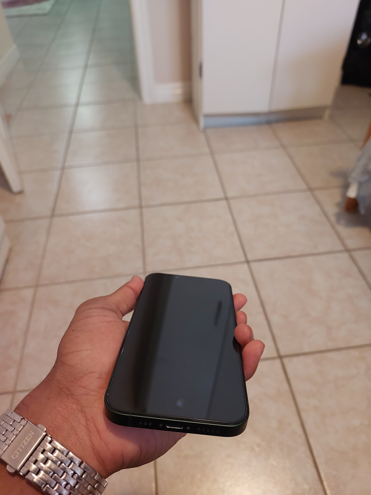Iphome 13 (Unlocked) - photo 3