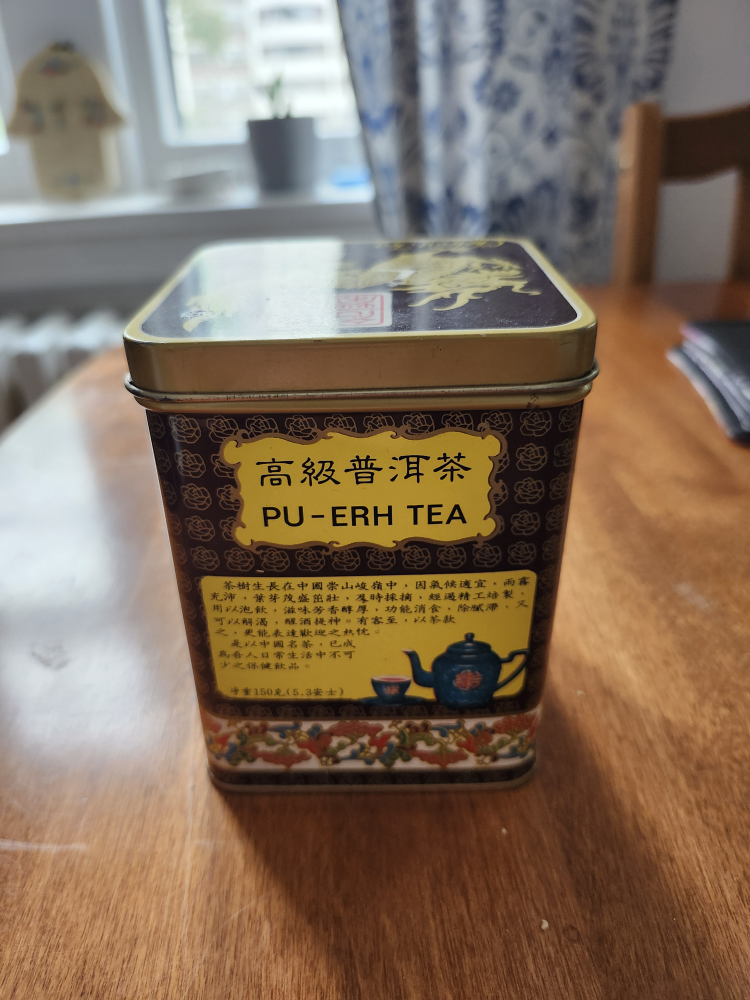 Tea tin
