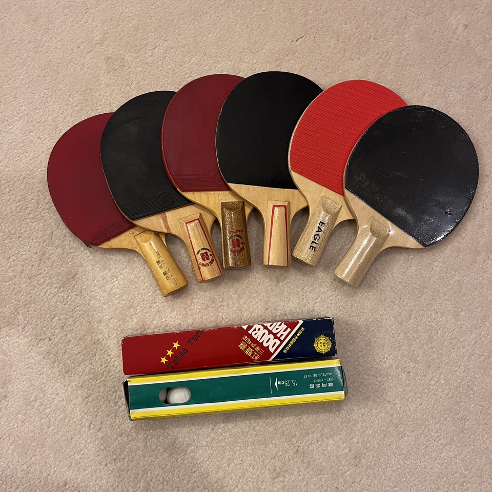 Table Tennis Ping Pong paddles + balls