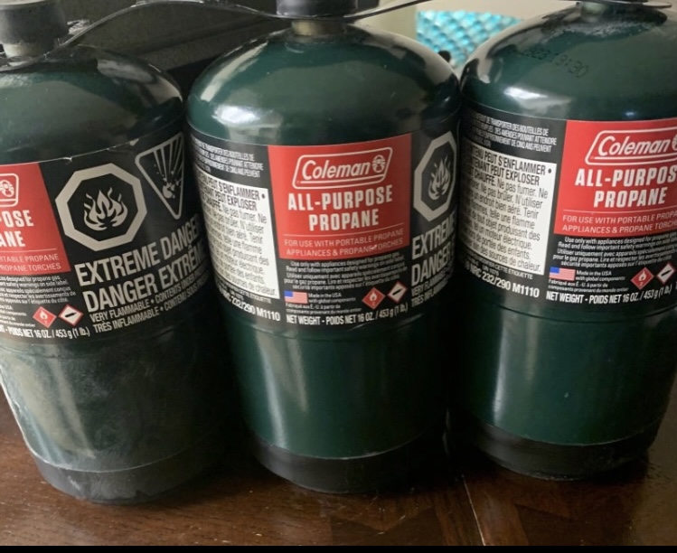 ***PORTABLE BBQ*** and 3 propane bottles image indicator(6)