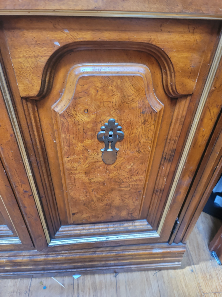 cabinet - photo 3