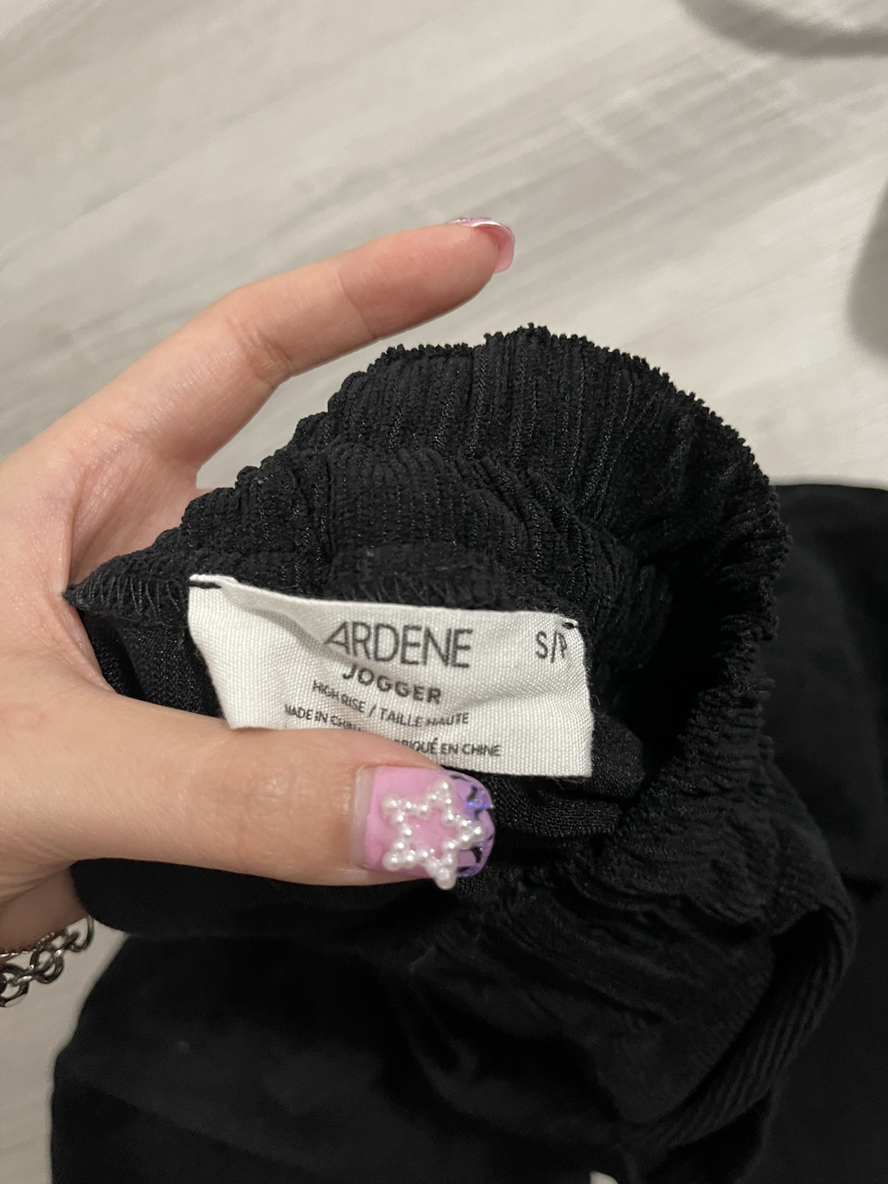 Black Cargo Jogger Pants image indicator(4)