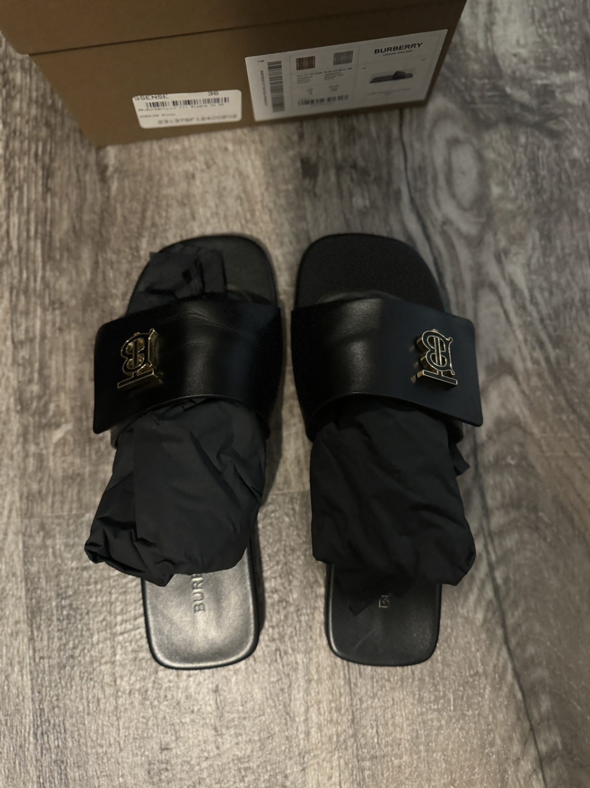 Burberry sandals thumbnail