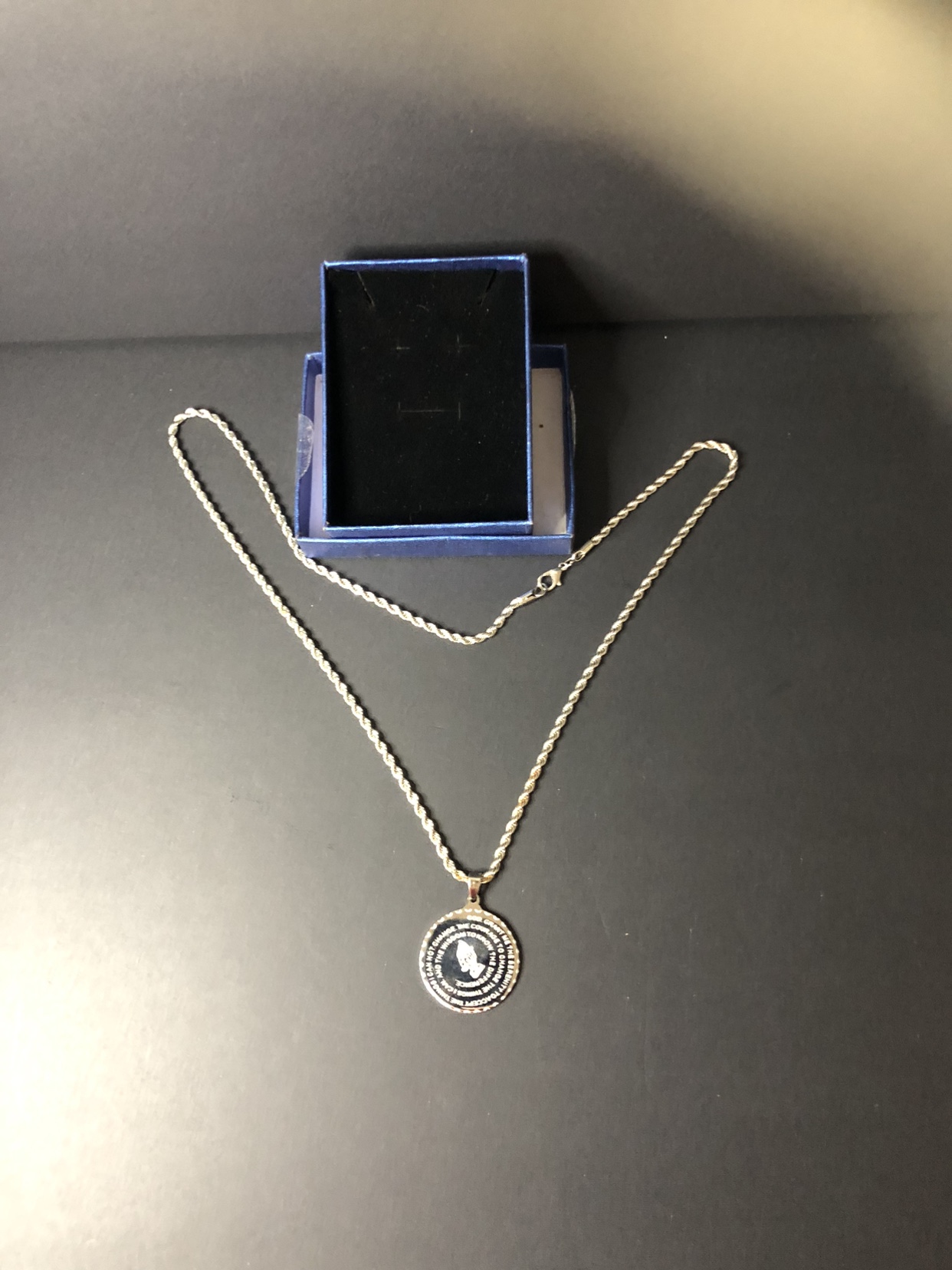New Stainless Praying Hands Necklace - photo 3