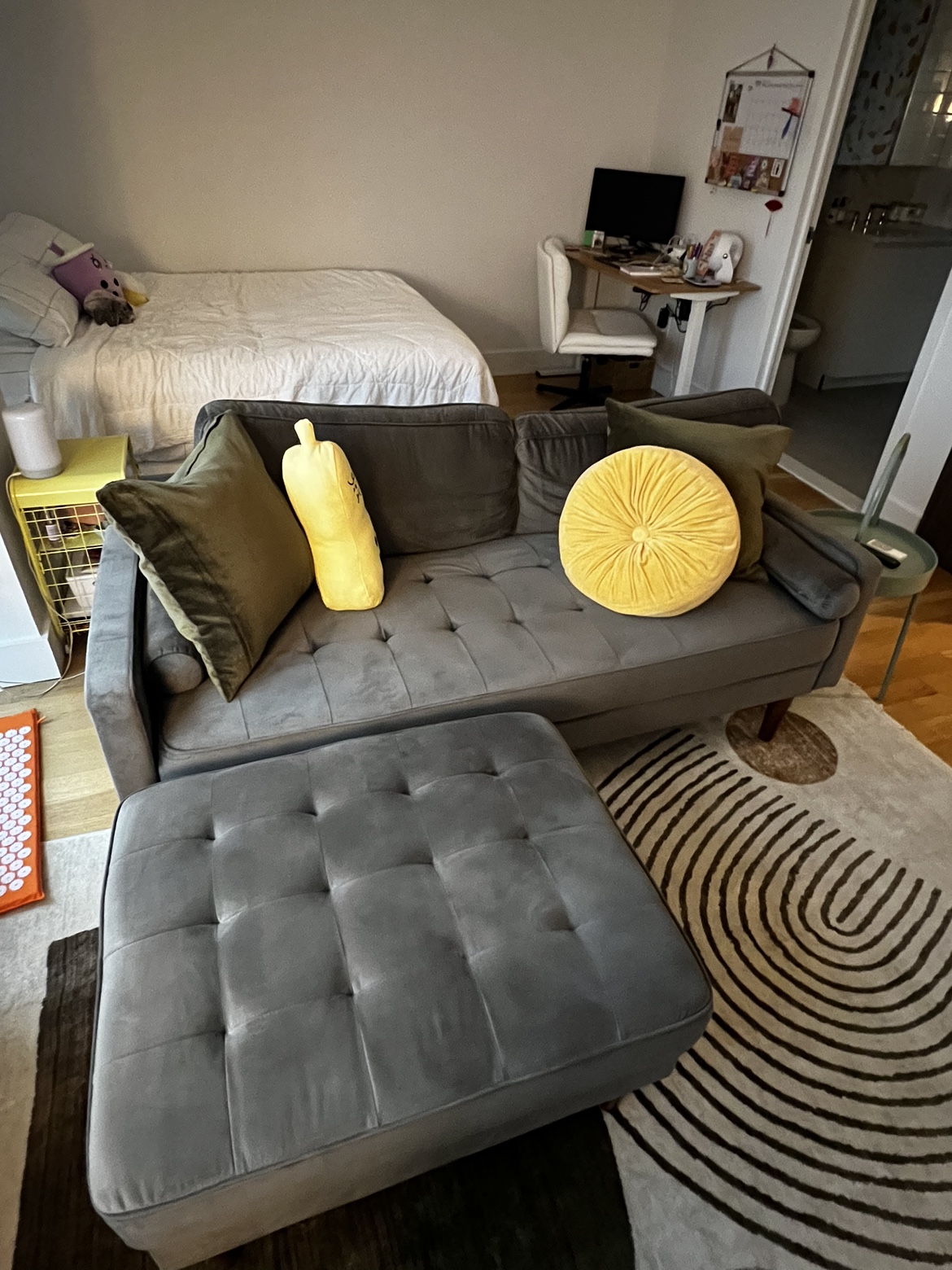 Gray Sectional Sofa with Ottoman - photo 3